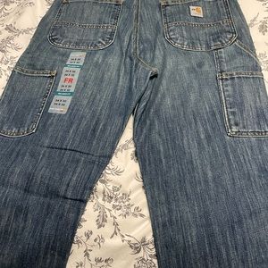 Carhart jeans 34x32 mens.